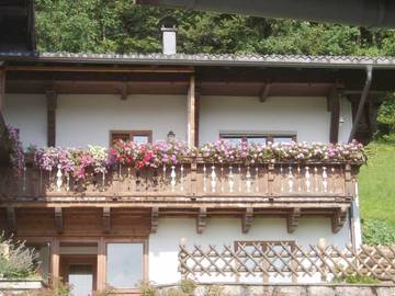 Ferienwohnung für 6 Personen, mit Garten und Ausblick in Faistenau