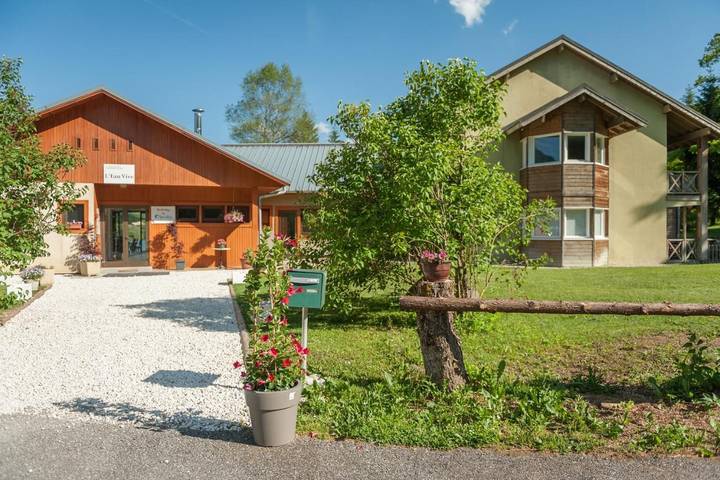 Parc de vacances pour 4 personnes, avec vue ainsi que jardin et terrasse dans les Alpes francaises - 3