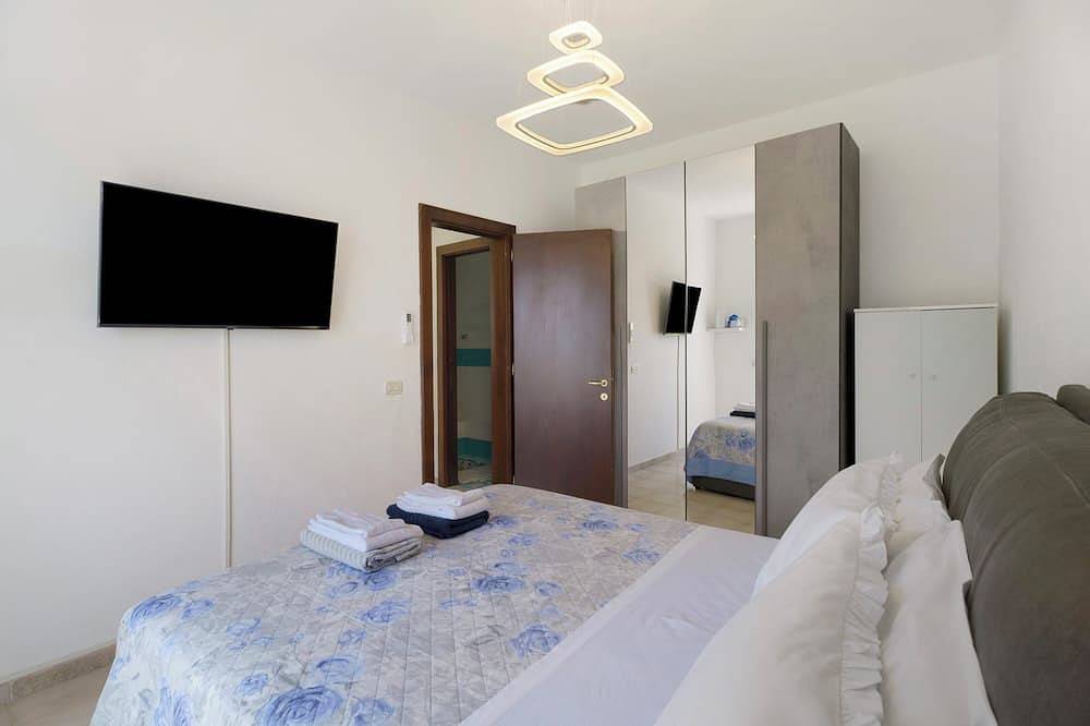 Villa 'Panorama Isola Di Ischia' con vista mare, Wi-Fi e aria condizionata in Lacco Ameno, Ischia