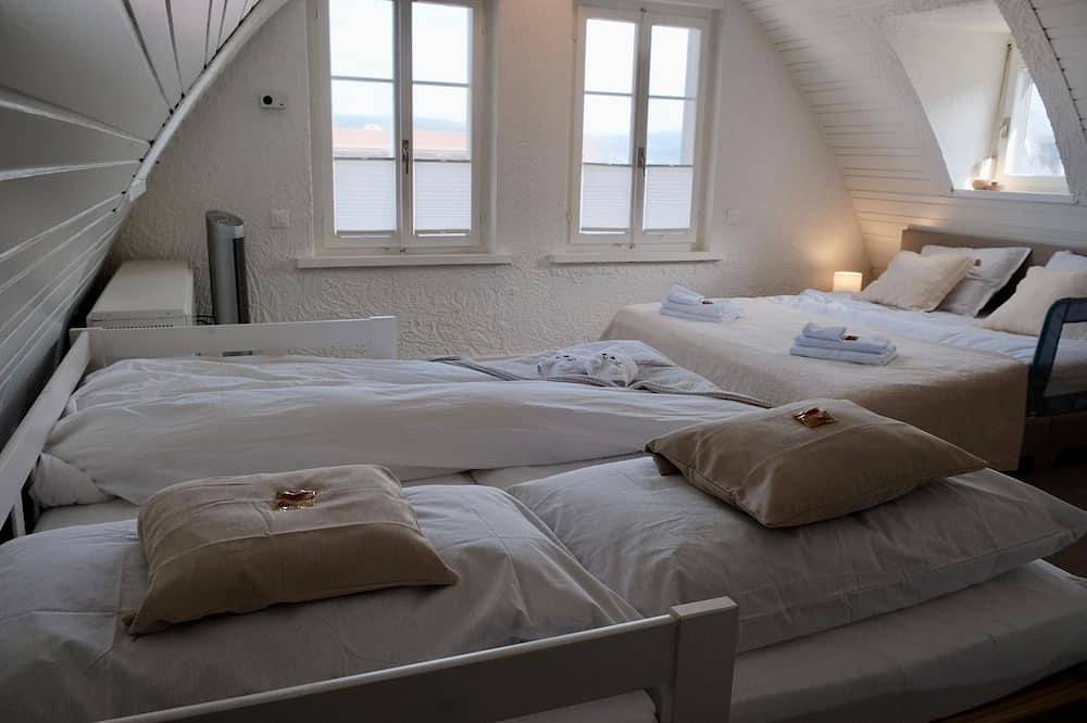 Charmantes Haus mit Seeblick in Zürich Kilchberg | Zürich | Familie  | Hunde in Kilchberg (ZH), Kanton Zürich