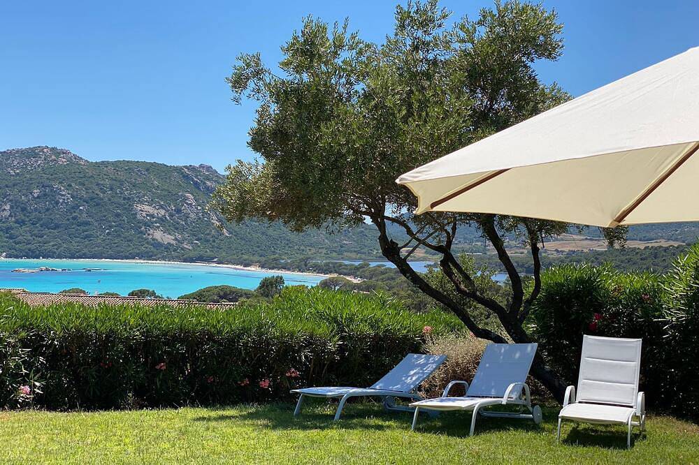 Villa, vue sur la baie de Santa Giulia, jardin arboré, piscine - Porto Vecchio in Santa Giulia, Porto-Vecchio