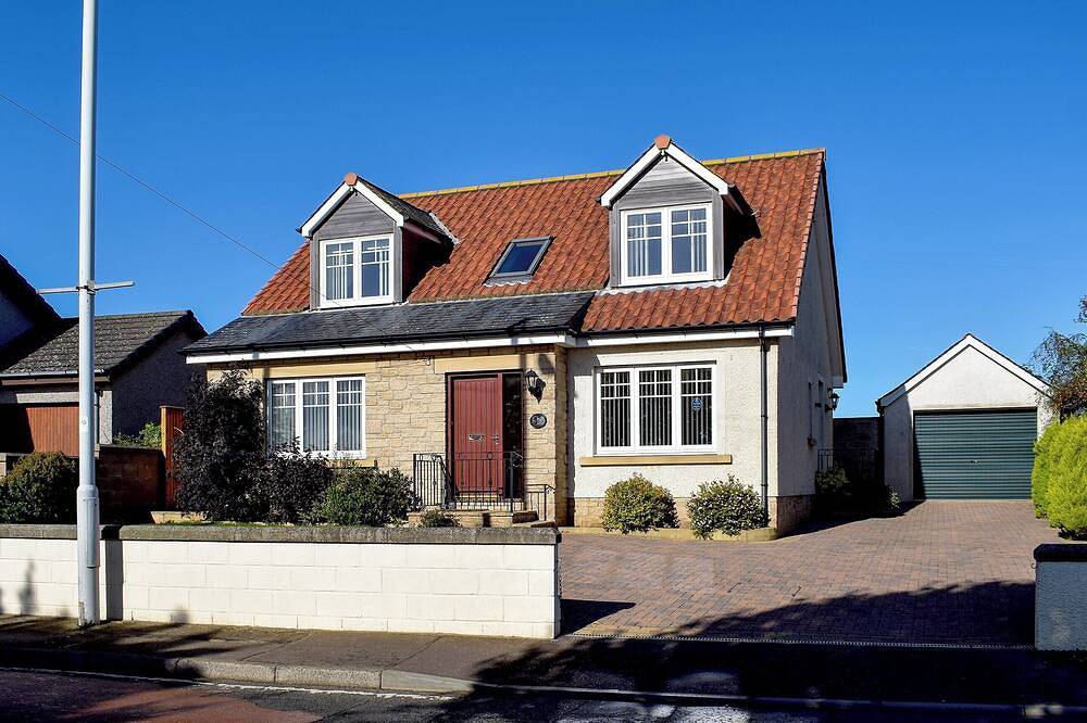 4 bedroom accommodation in Crail, near Anstruther in Crail, Fife region