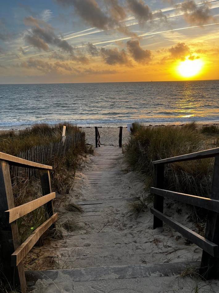 Gîte pour 4 personnes, avec jardin dans Kerjouanno - 2