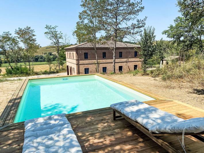 Agriturismo per 8 persone, con giardino, con animali domestici in Buonconvento