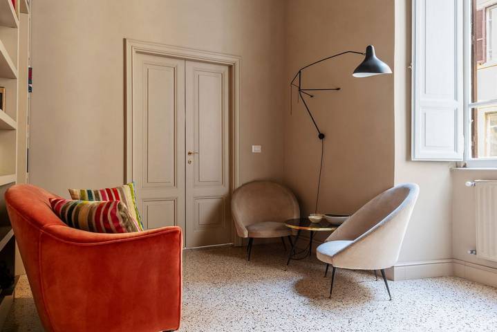 Geheel appartement, Vakantieappartement voor 3 personen met balkon/terras in Centrum van Rome, Rome