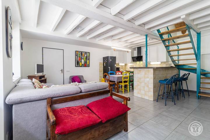 Gîte pour 6 personnes, avec terrasse à Esterre - 3