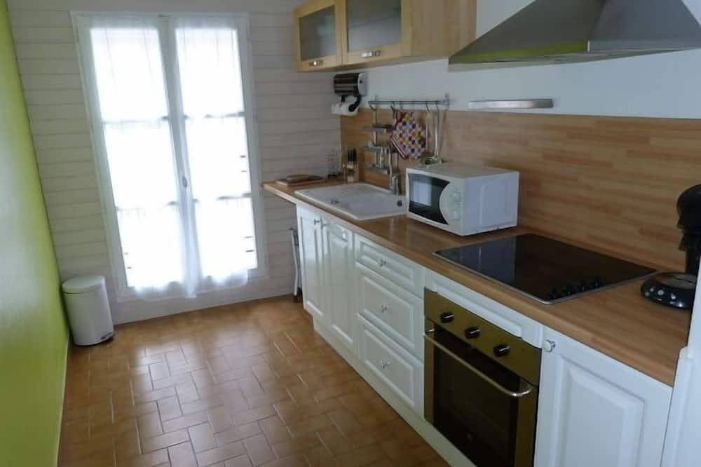 Apartamento entero, 50m2, modern, 1 bedroom king size bed, teleworking, flexible arrival/departure in Nantes, Nantes region