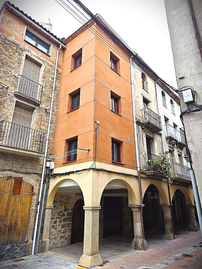 Apartamento para 9 personas, con vistas y piscina, Se admiten mascotas en Noguera