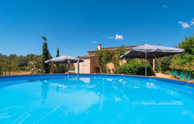Finca mit Hund für 4 Personen, mit Terrasse in Llucmajor
