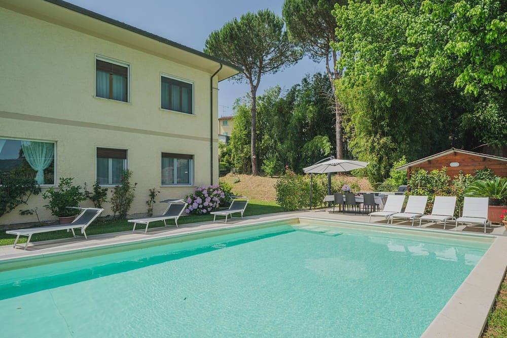 Appartamento intero, Gerry House in Camaiore (Toscana), Riviera Toscana
