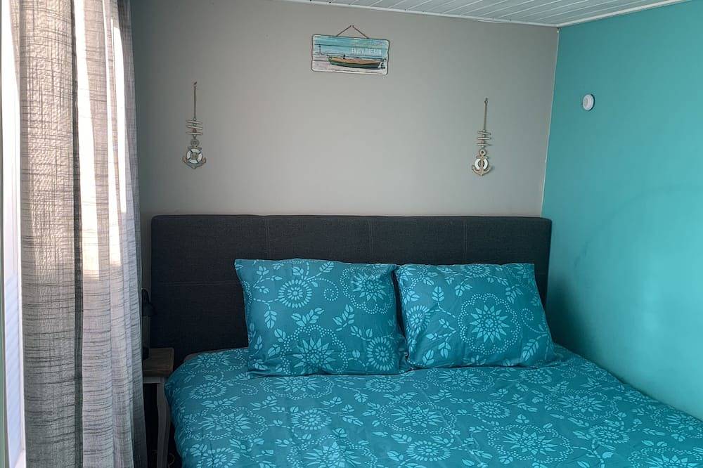 Beach house Jans! Cozy cottage located 2 minutes walk from the beach. in Noordwijk aan Zee, Noordwijk