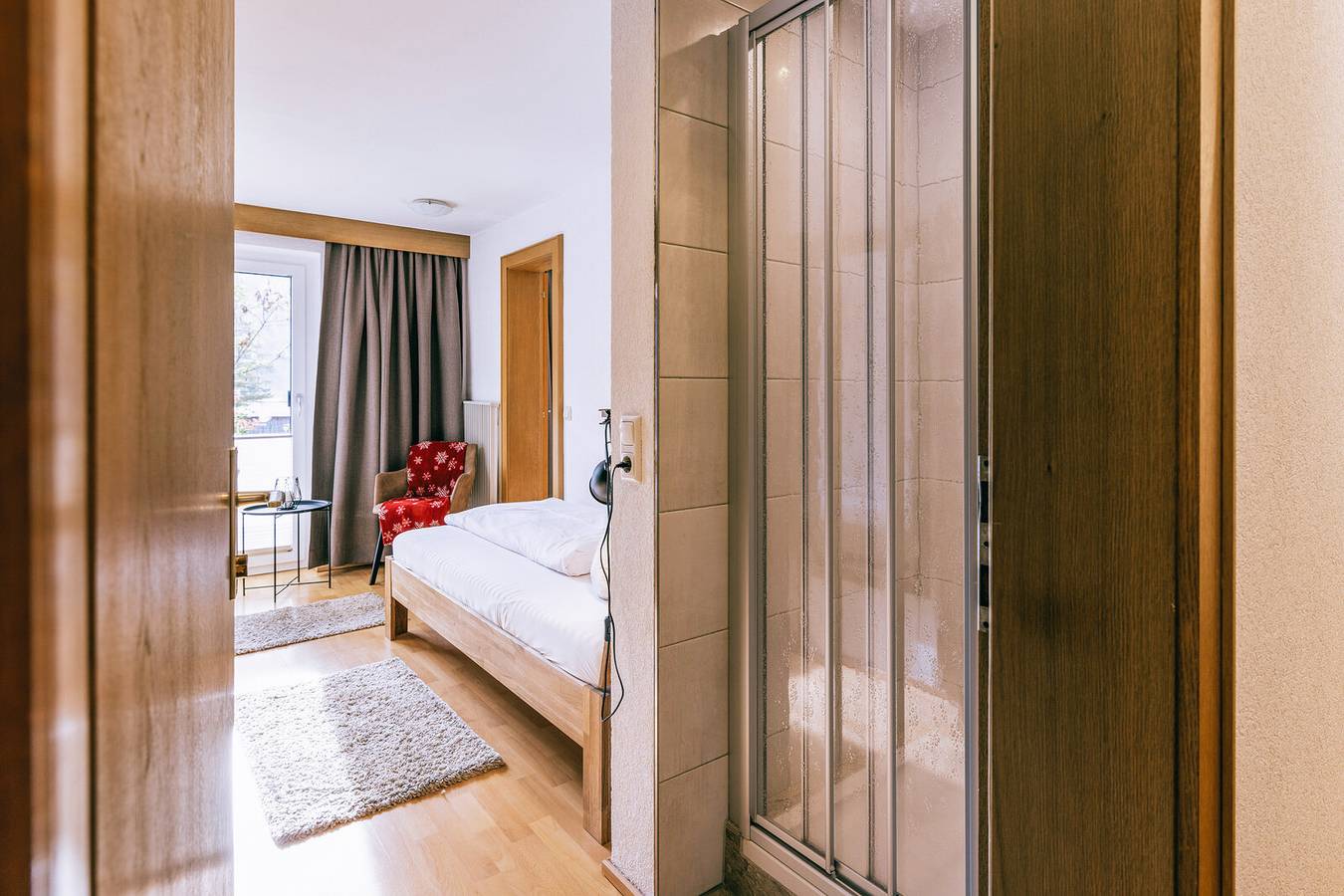 Ganze Wohnung, Apartment 'Gaichtspitze - 8' mit Bergblick, gemeinsamer Terrasse und Wlan in Nesselwängle, Außerfern