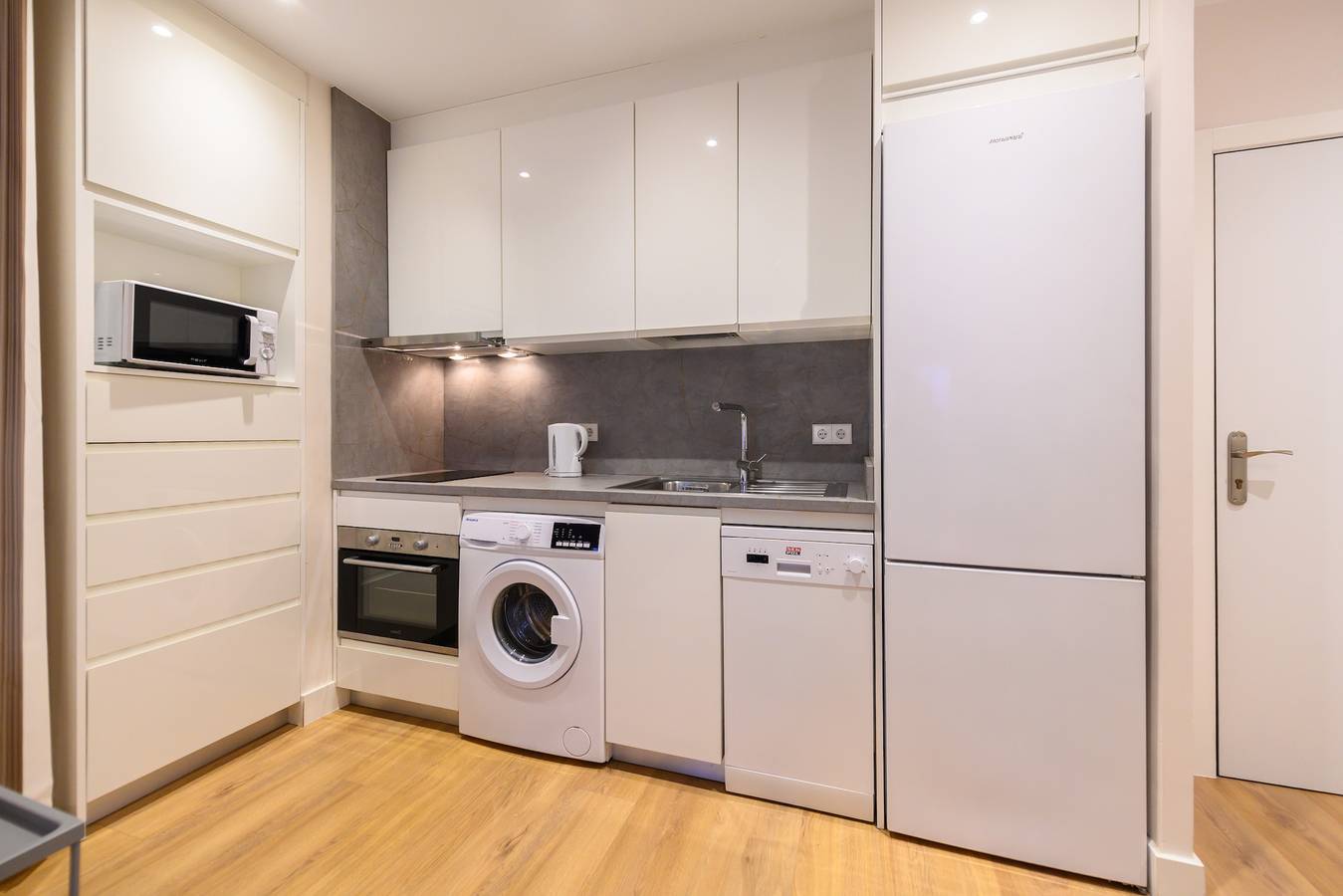 Geheel appartement, M (Bso5) Apartamento luminoso con 1 dormitorio y e in Chamartín (Madrid), Madrid