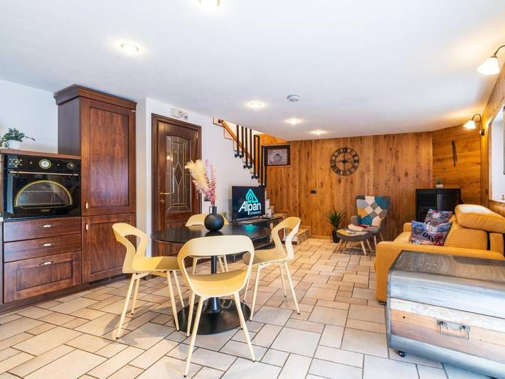 Location de vacances pour 4 personnes, avec jardin dans Roisan - 3