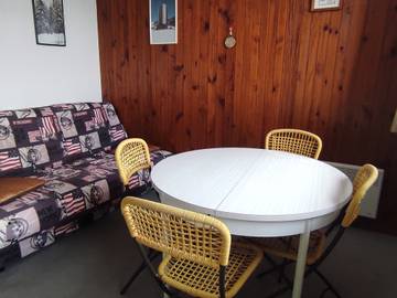 Chalet pour 4 Personnes dans Lac des Hermines, Besse-et-Saint-Anastaise, Photo 3