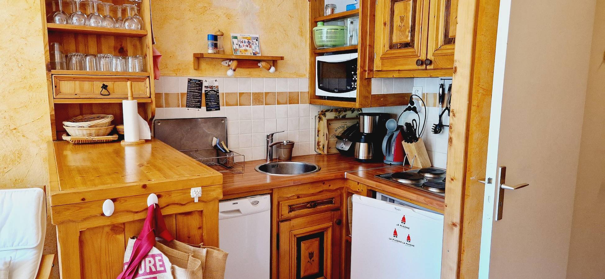 Ganze Wohnung, Résidence le Pravet - 3-Zimmer-Berghütte für 6 Personen (Pra48) in La Plagne, Aime-la-Plagne