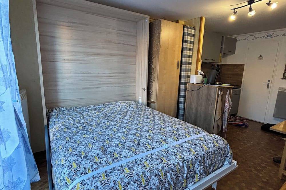 Apartamento entero, Studio with terrace 3 minutes from the beach  in Cap d'Agde, Agde