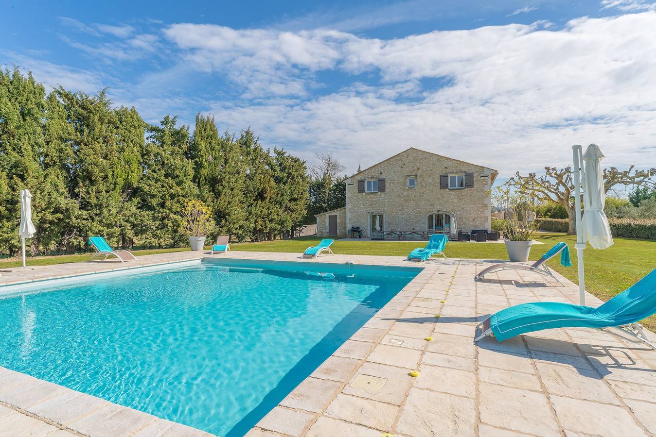 Casa de campo "Mas sous les Oliviers" con piscina, jardín y Wi-Fi in Plan-d'Orgon, Region de Arles