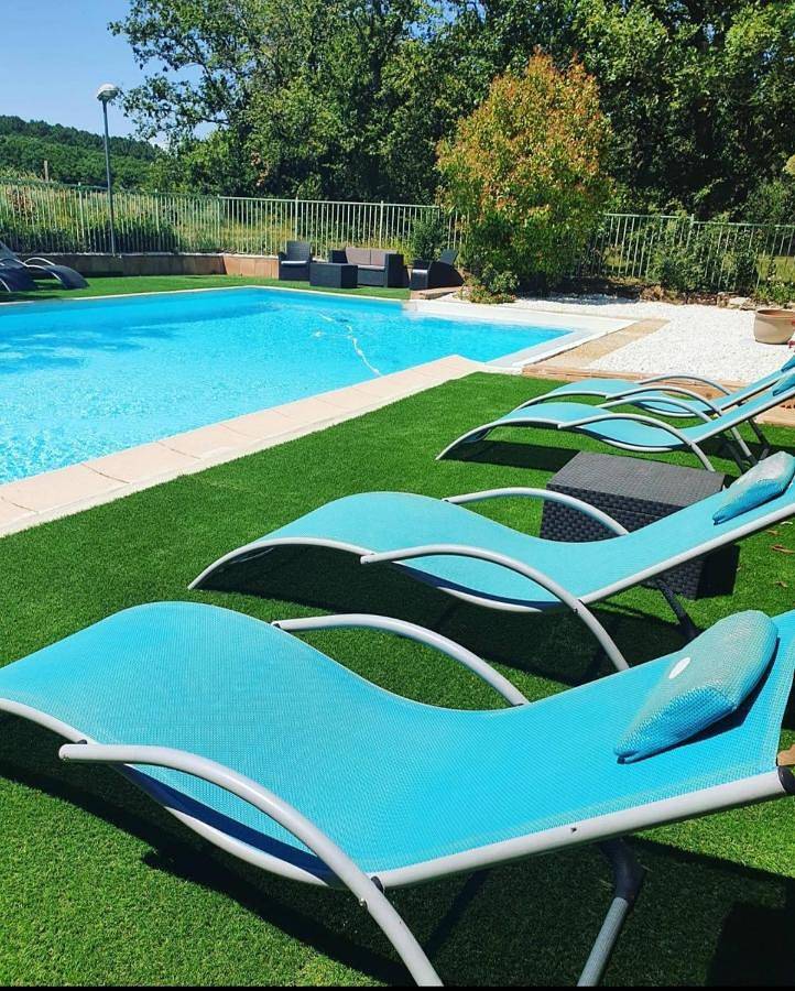 Triple Room with Terrace in Chantemerle-lès-Grignan, Région de nyons