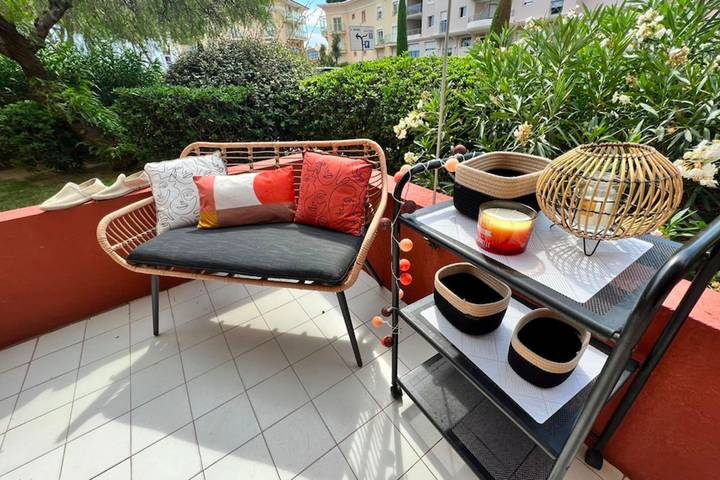 Gîte pour 4 personnes, avec terrasse, adapté aux familles dans Plage du Capitole - 2