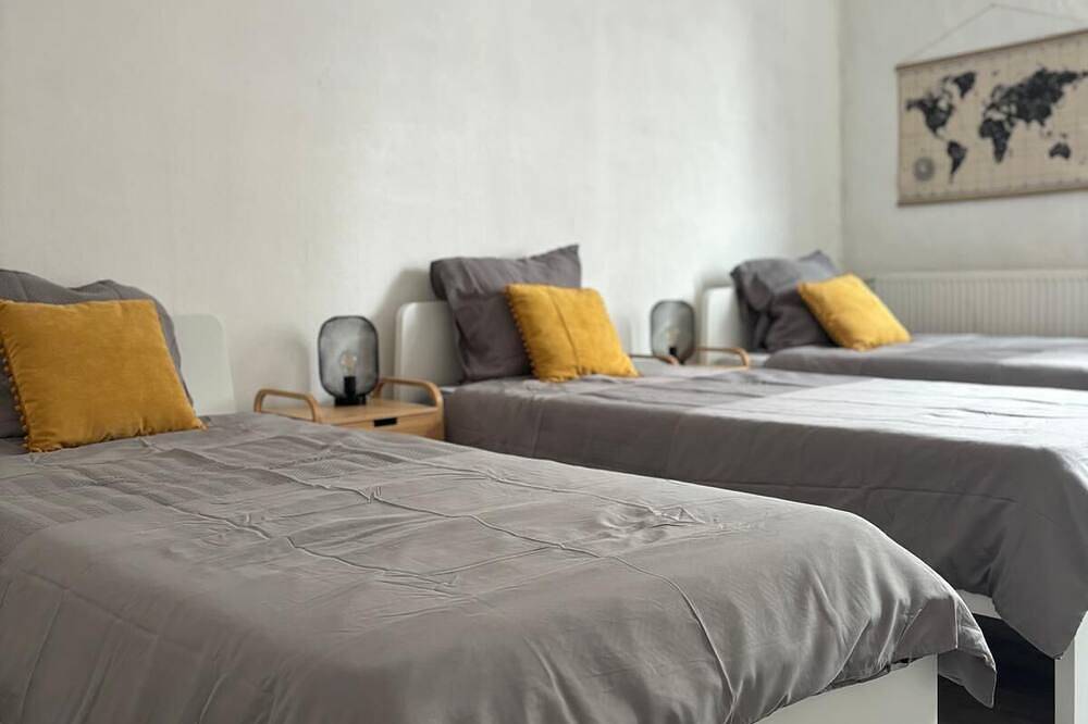 Pretty, well-equipped town house in Valenciennes, Valenciennes region