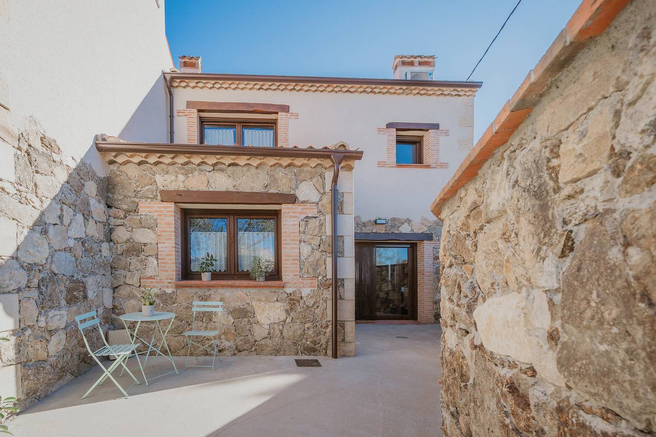 Casa rural 'El Rincon' con vistas a la montaña, Wi-Fi y aire acondicionado in La Cuesta (Segovia), Turégano
