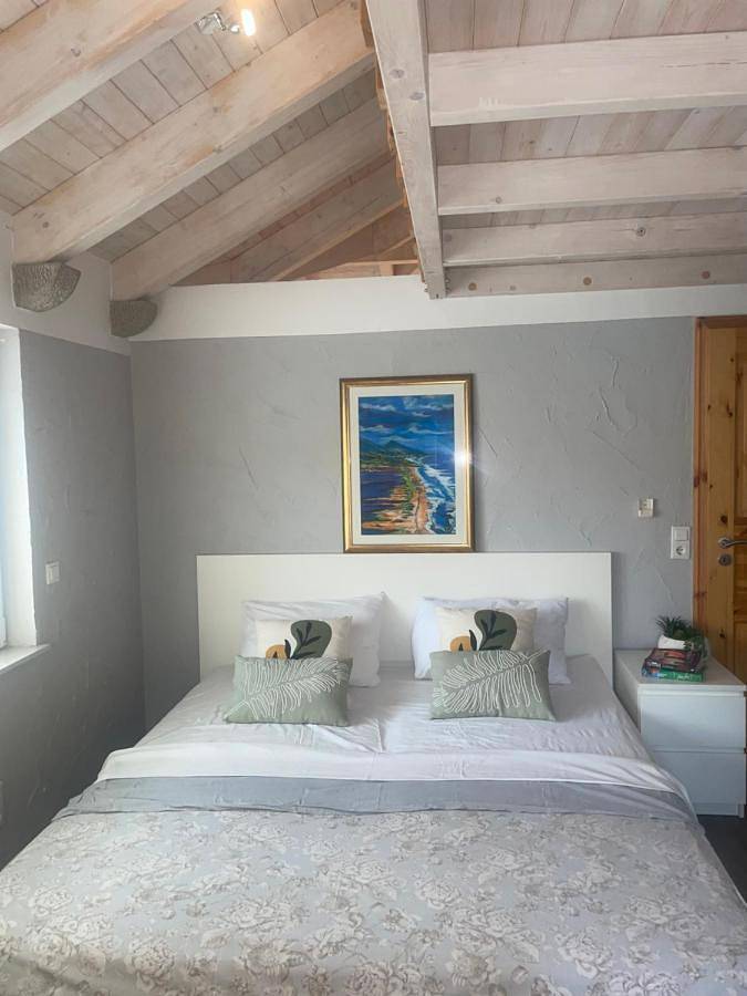 Ferienwohnung für 3 Personen, mit Ausblick und Terrasse - 1