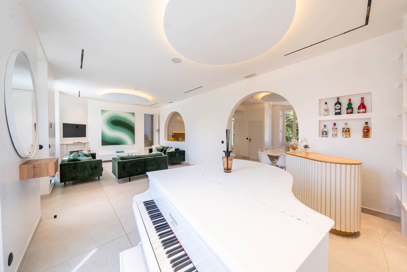 Villa Rosoliel in Cannes, Côte méditerranéenne (France)