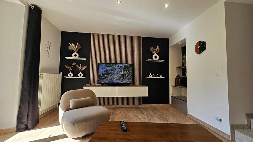 Gîte pour 3 personnes, avec vue sur le lac et balcon à Veyrier-du-Lac - 4