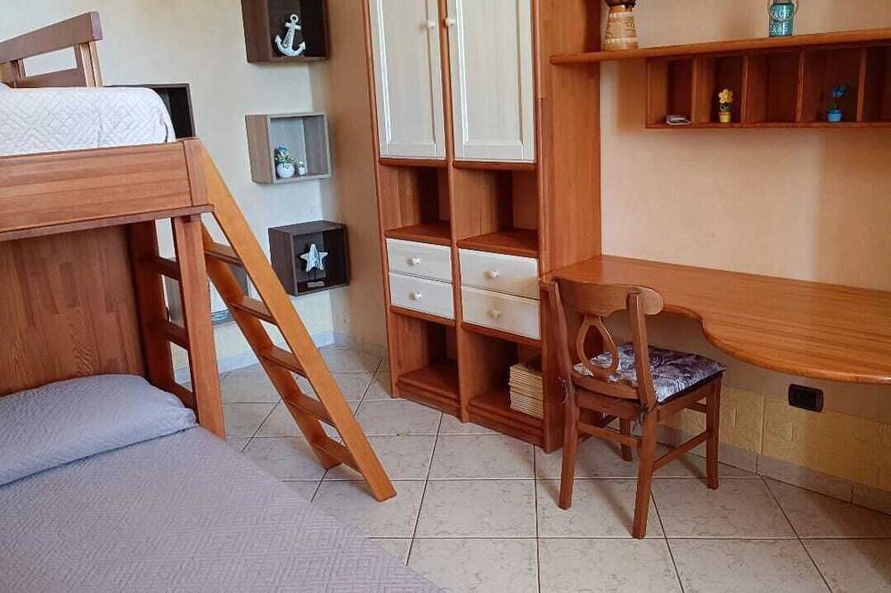 Villa Sideris, 3-bedroom villa  in Putignano, Province de Bari