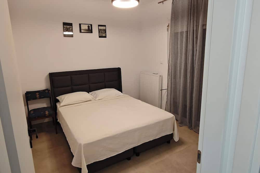 Geheel appartement, 3-bedroom condo in phenomenal Kavala with Ac and comfort in Kavala, Regio Kavala