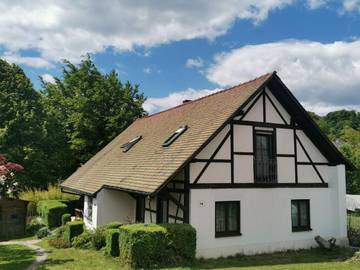 Gîte pour 6 personnes, avec vue et terrasse à Heiligenberg
