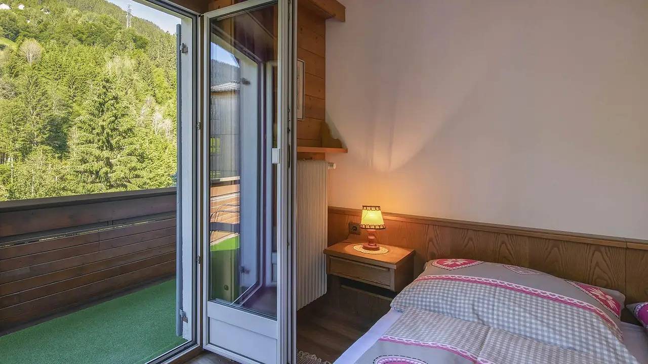 Geheel vakantieappartement, Vakantieappartement voor 7 personen met balkon in Gaschurn, Gaschurn en omgeving