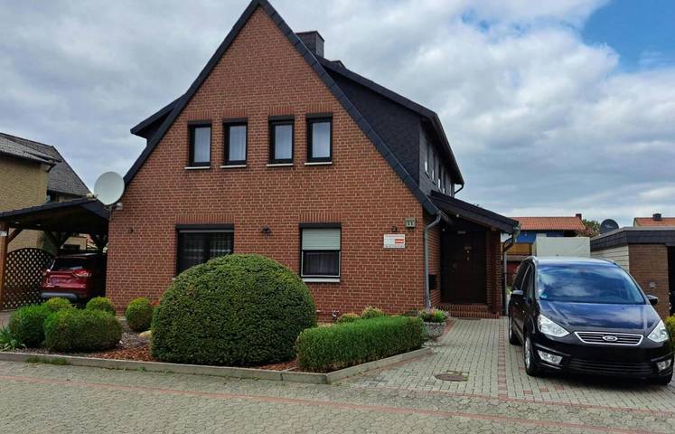 Ferienwohnung für 7 Personen, mit Balkon und Terrasse sowie Ausblick in Hankensbüttel