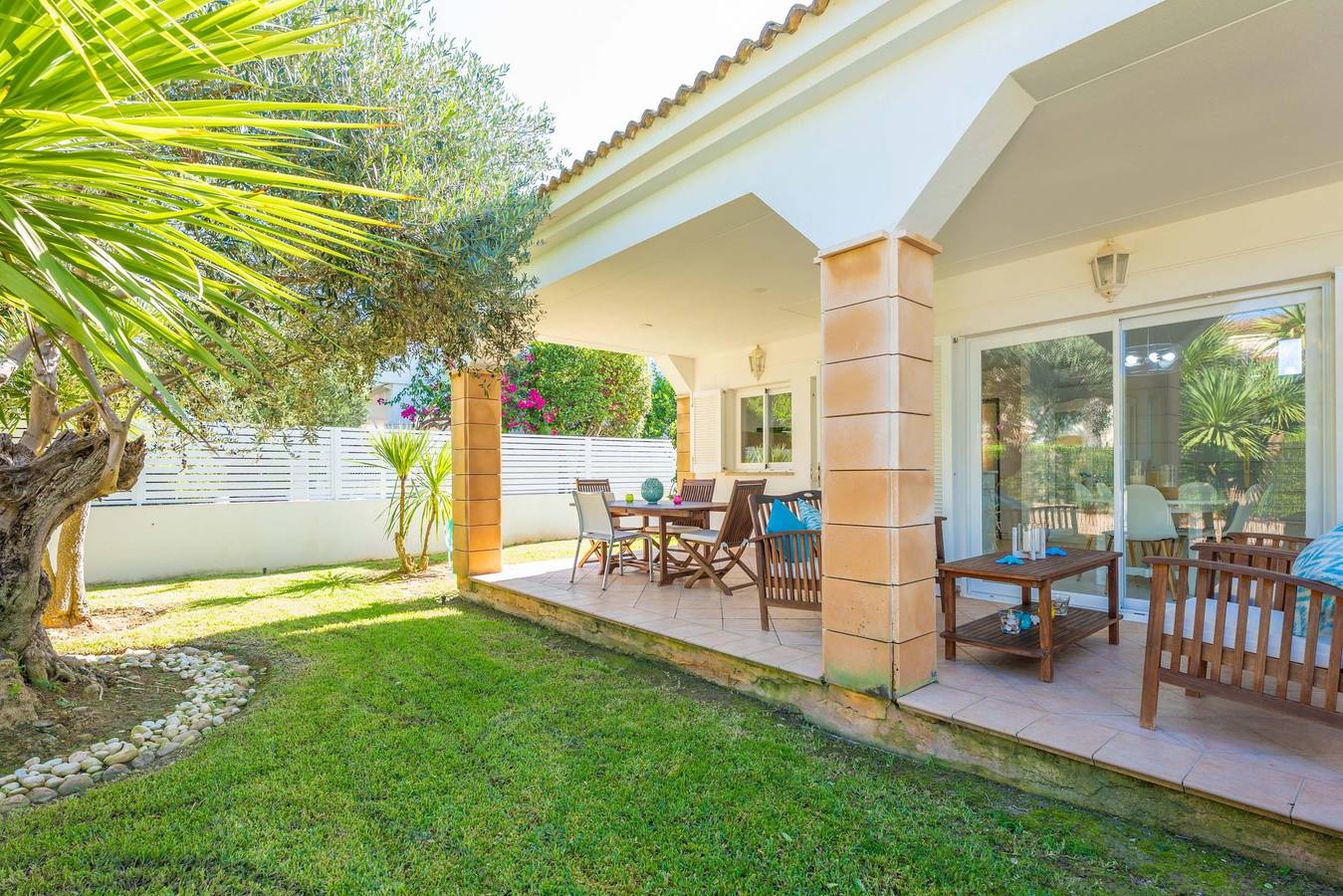 Nautilus - Spectacular house by the sea in Platja de Muro - Free Wifi in Playa de Muro, Muro