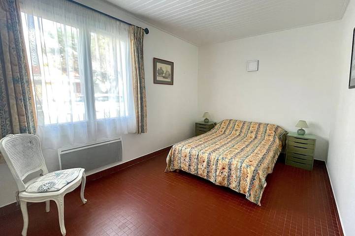 Location de vacances pour 6 personnes, avec jardin dans Plage du Marais-Girard - 2