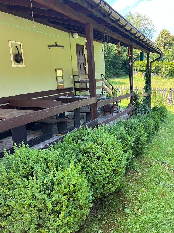 Triple Room with Private Bathroom in Karpaty (Polska)