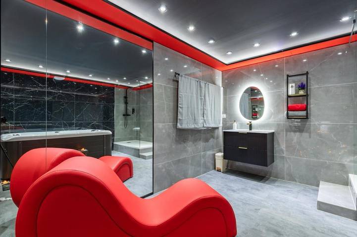 Gîte pour 2 personnes, avec jacuzzi et terrasse à Pamiers - 4