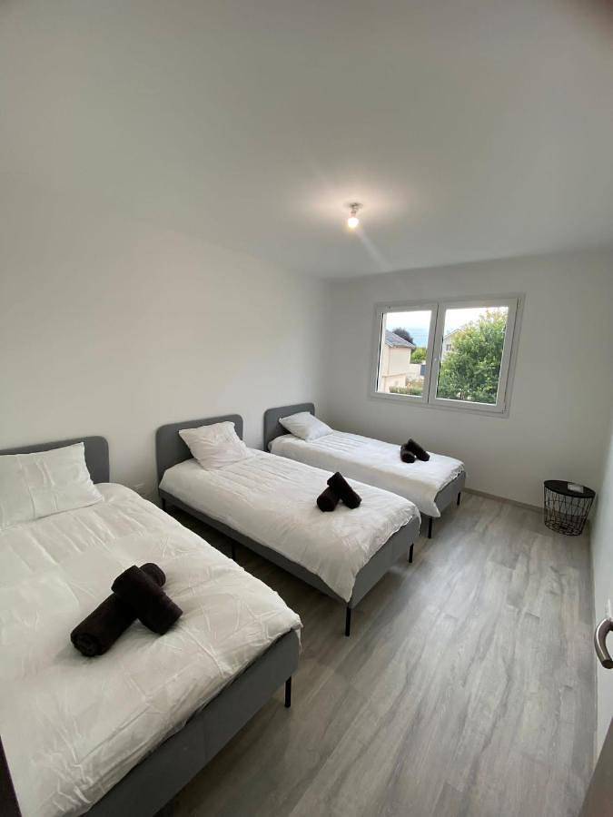 Location de vacances pour 11 personnes, avec Terrasse à Is-sur-Tille