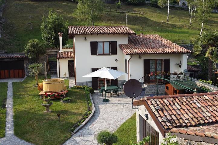 Casa vacanza per 5 persone, con giardino - 1
