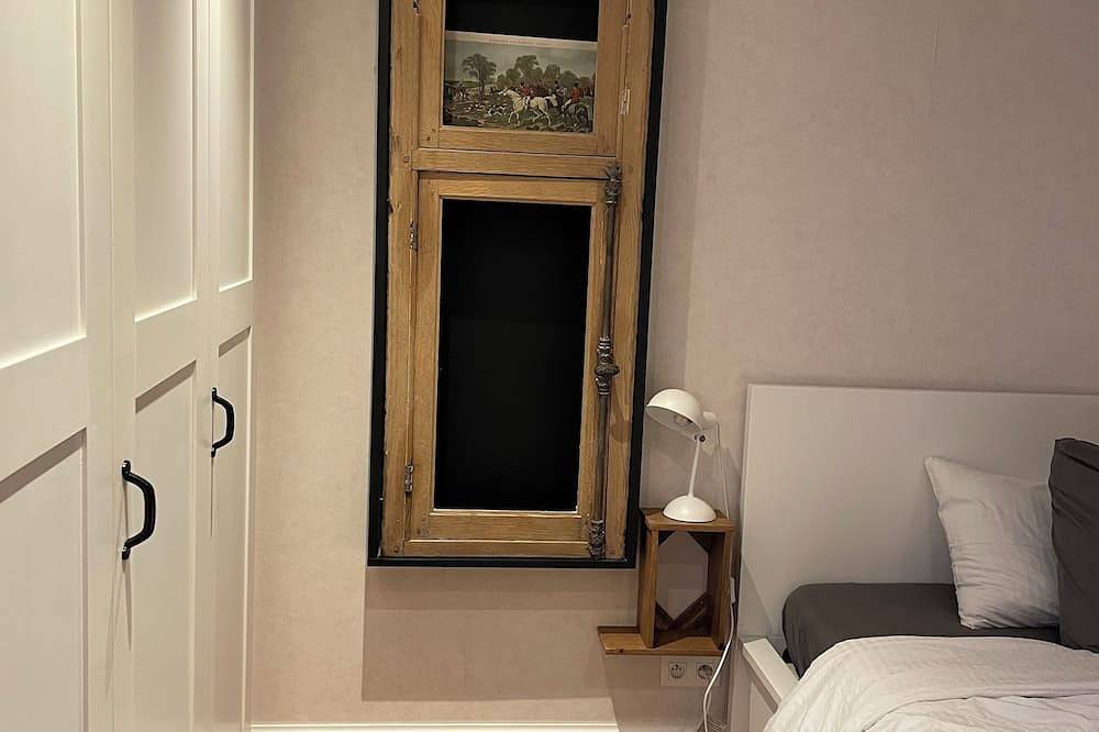 Appartamento intero, Le petit Second, charming gîte for 2 people in the center of the town of Spa in SPA, Liegi e dintorni