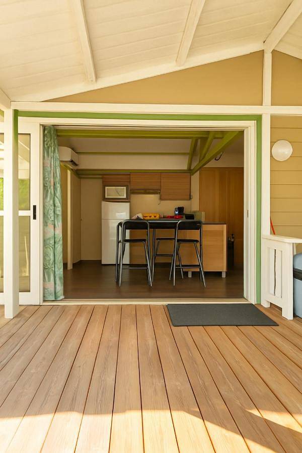 Camping pour 6 personnes, avec jardin