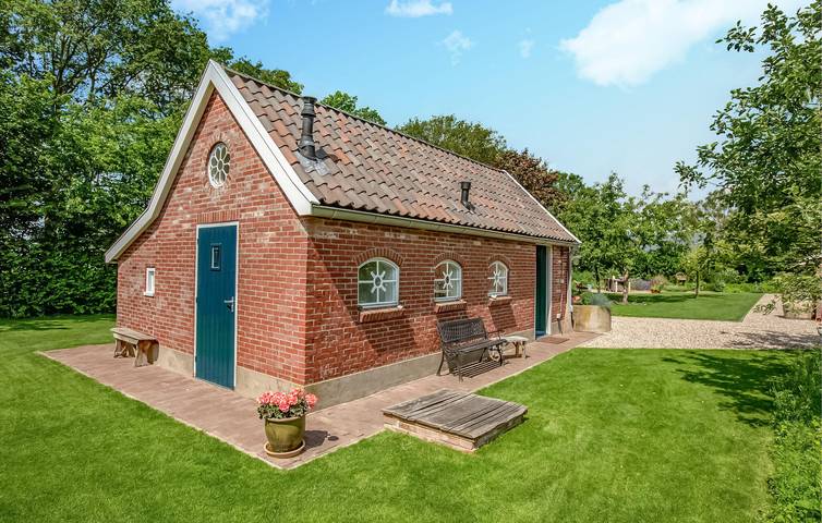 Ferienhaus für 2 Personen, mit Terrasse und Garten in Aalten