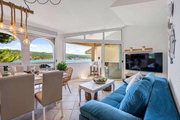 Villa für 8 Personen in Rogoznica, Šibenik-Knin, Bild 4