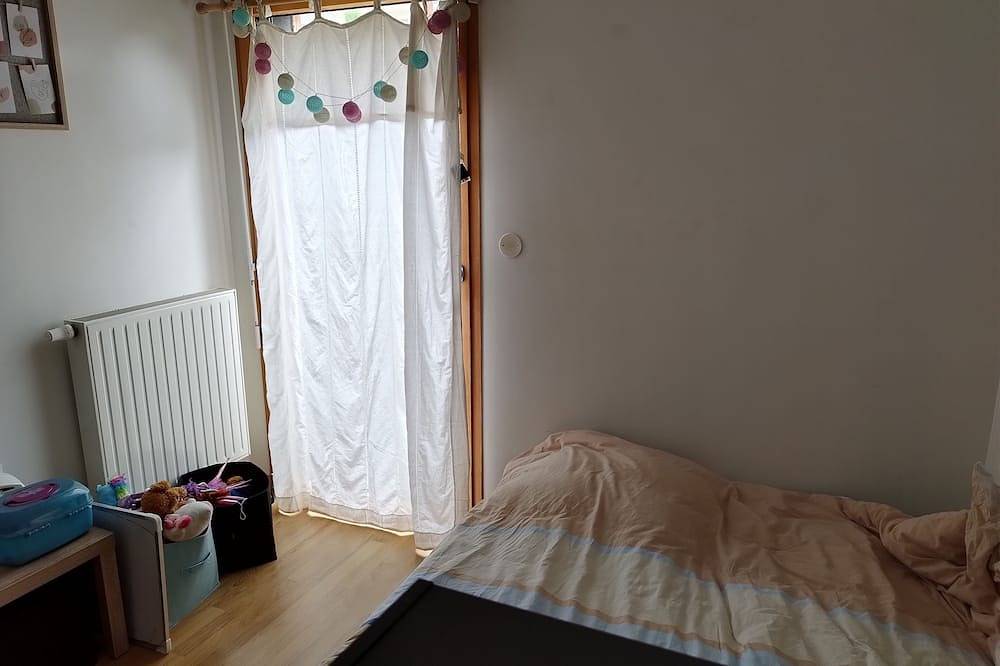 Entire apartment, Appartement de 2 Chambres Pour 4 Personnes in Thonon-les-Bains, Thonon-les-Bains region