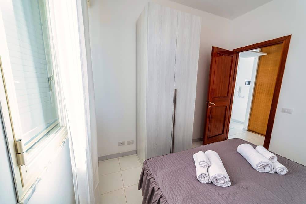 400 m vom mit der blauen Flagge ausgezeichneten Strand entfernt Minischwimmbad in Porto Palo, Agrigento Provinz