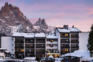 Appartamento per 2 persone, con giardino e piscina nonché panorama e sauna in San Martino di Castrozza