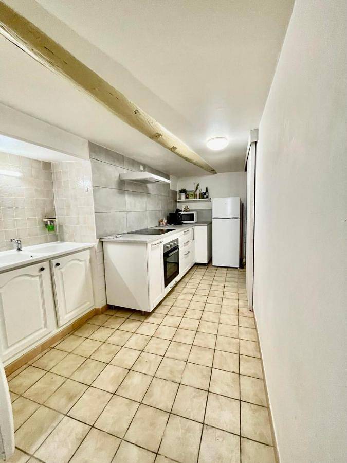Appartement entier, One-Bedroom Apartment in Orange, Vaucluse