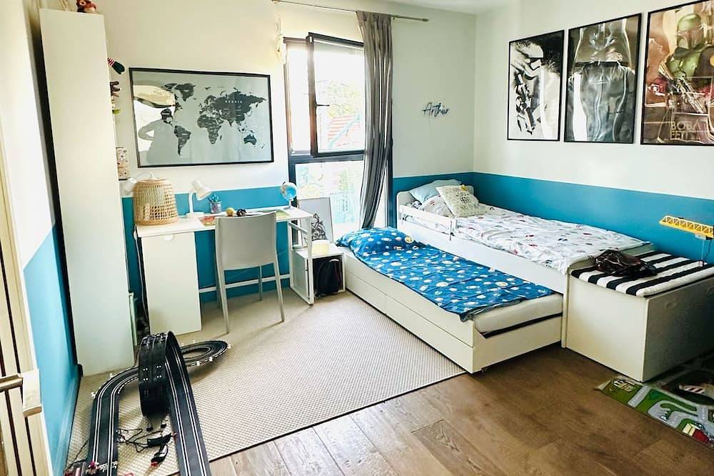 Architect-designed house for 6 people with swimming pool in Caudéran (Bordeaux), Bordeaux