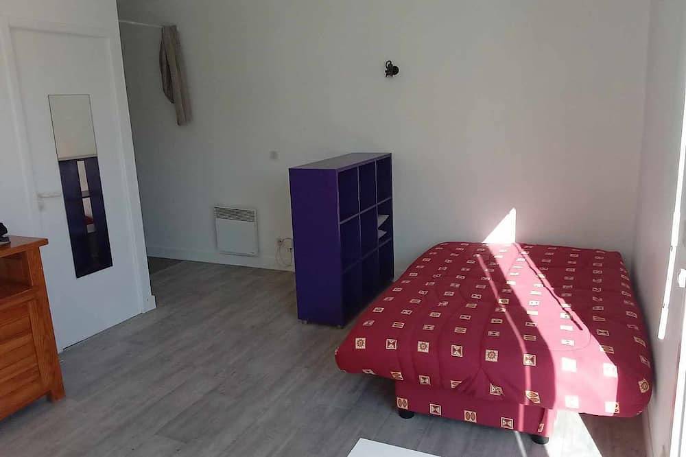 Apartamento entero, Studio Lumineux 27m2, Idéalement Placé Dans le Centre. Balcon et Jardin Privatif in Périgueux, Périgord Blanc